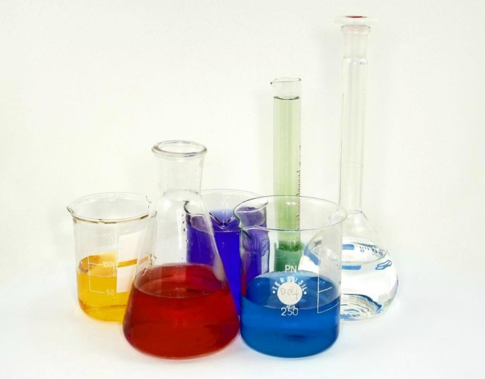 Lab E-cigarette Glassware